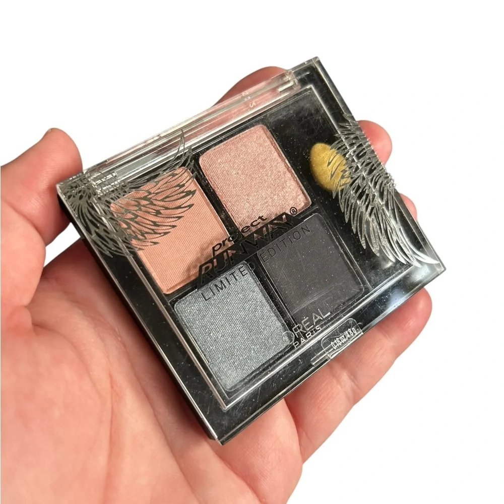 L’Oreal Project Runway Ltd. Edition Eyeshadow #415 Charming Cockatoo’s Gaze NWT